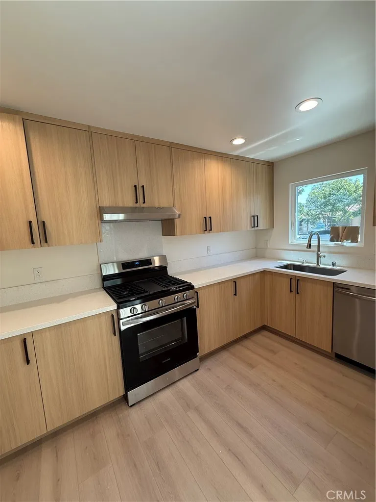 8955 San Luis South Gate, CA 90280