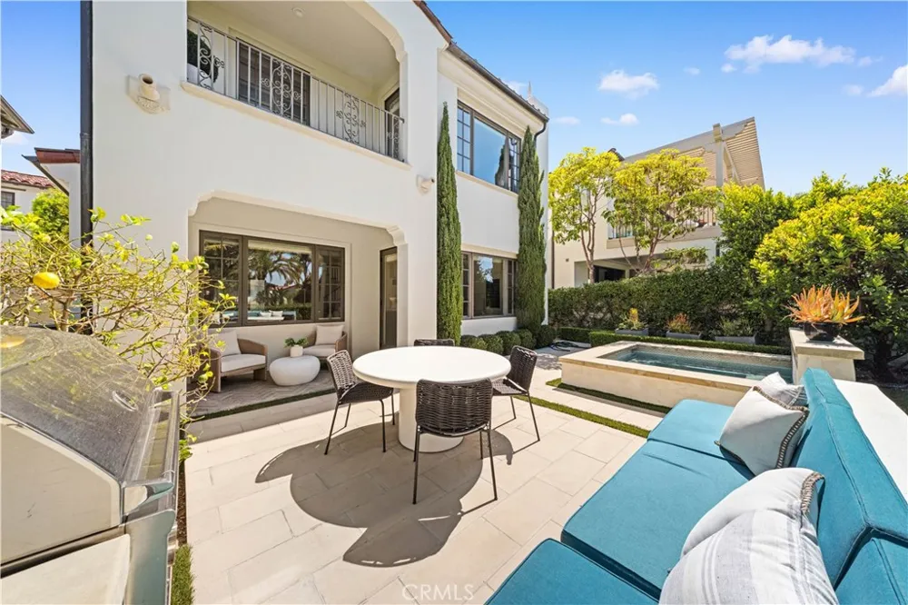60 Sidney Bay Newport Coast, CA 92657