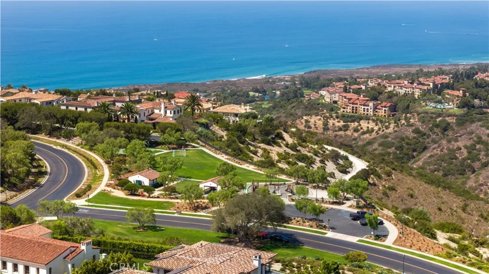 60 Sidney Bay Newport Coast, CA 92657