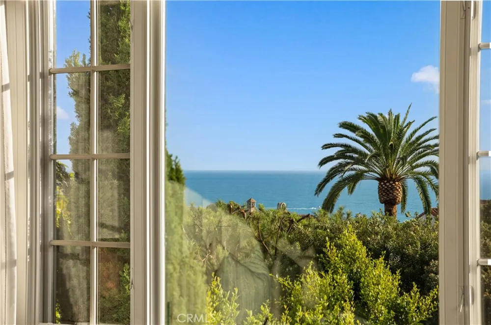 60 Sidney Bay Newport Coast, CA 92657