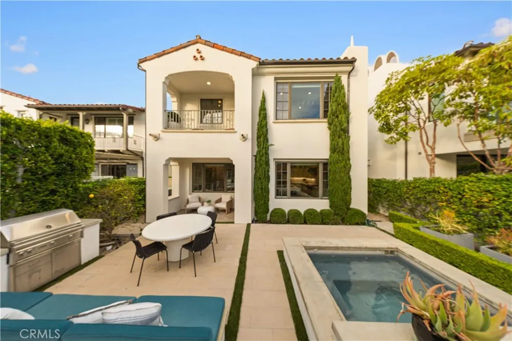 60 Sidney Bay Newport Coast, CA 92657