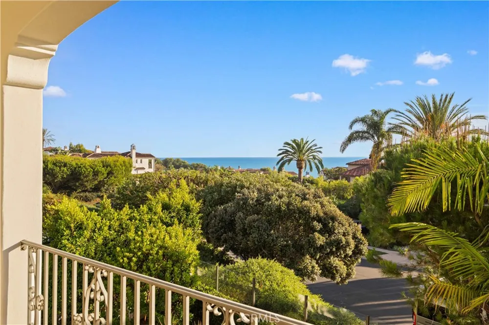60 Sidney Bay Newport Coast, CA 92657