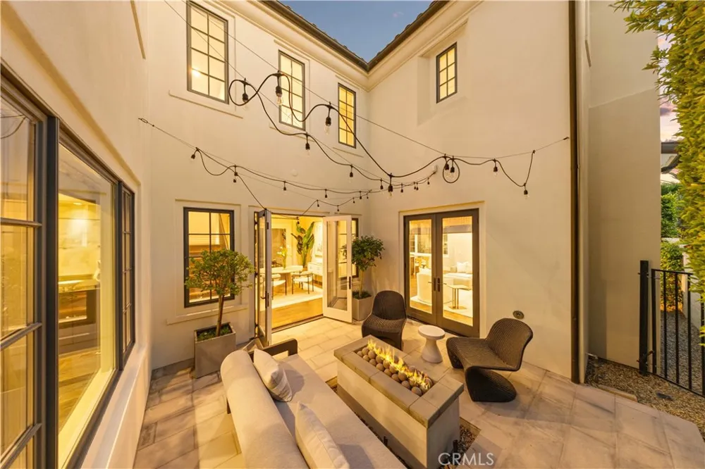60 Sidney Bay Newport Coast, CA 92657