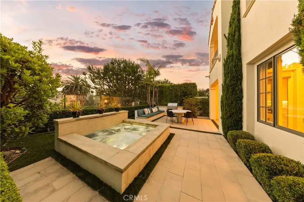60 Sidney Bay Newport Coast, CA 92657