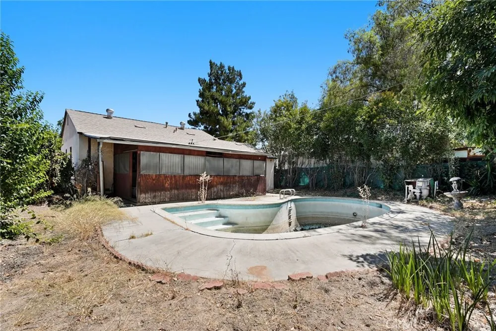 6009 Texhoma Avenue Encino, CA 91316
