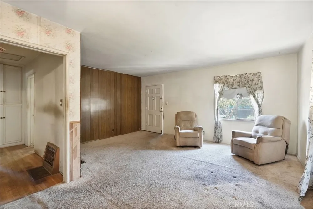 6009 Texhoma Avenue Encino, CA 91316