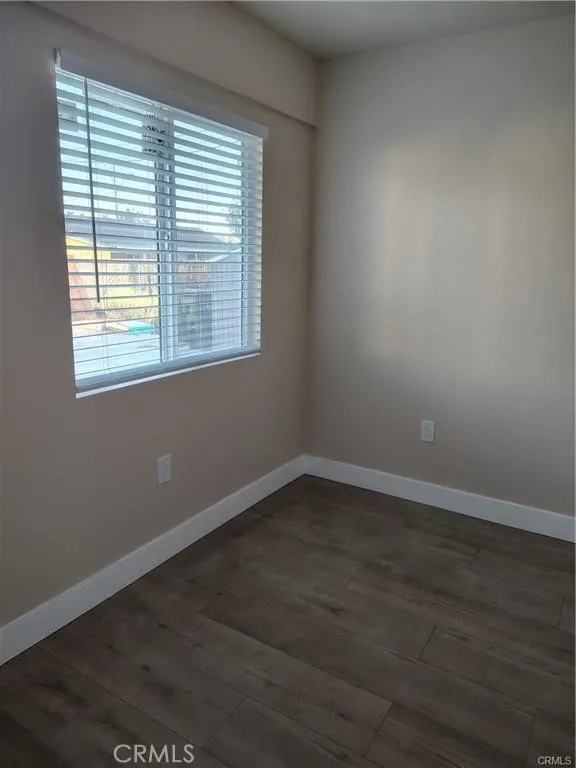 921 Sixth Pomona, CA 91766
