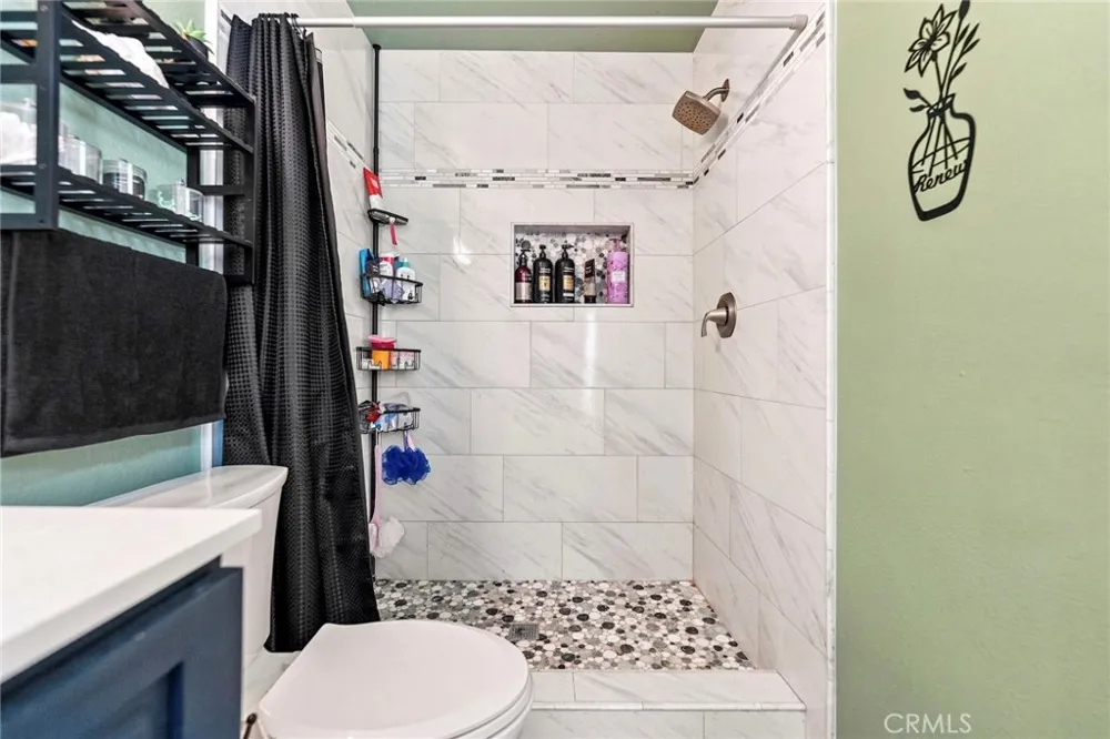 4263 Baggett Riverside, CA 92505