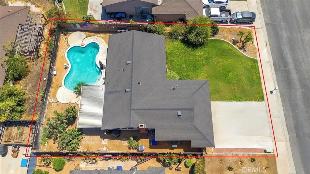 4263 Baggett Riverside, CA 92505