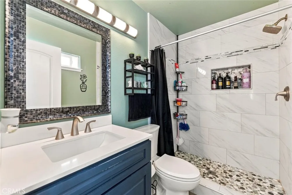 4263 Baggett Riverside, CA 92505