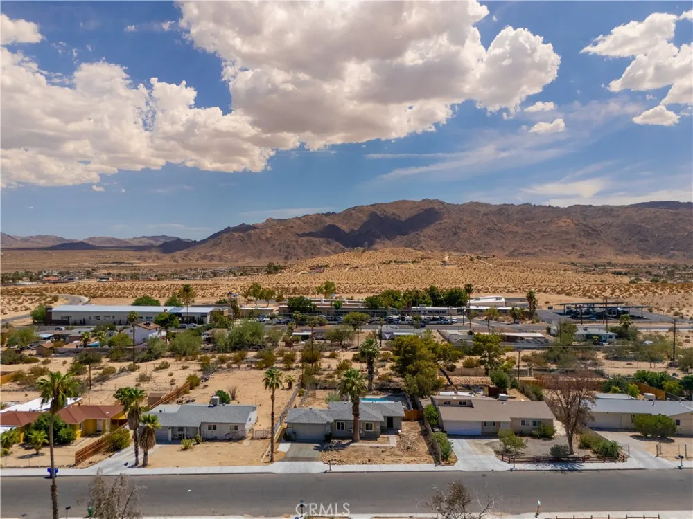73163 Sun Valley 29 Palms, CA 92277