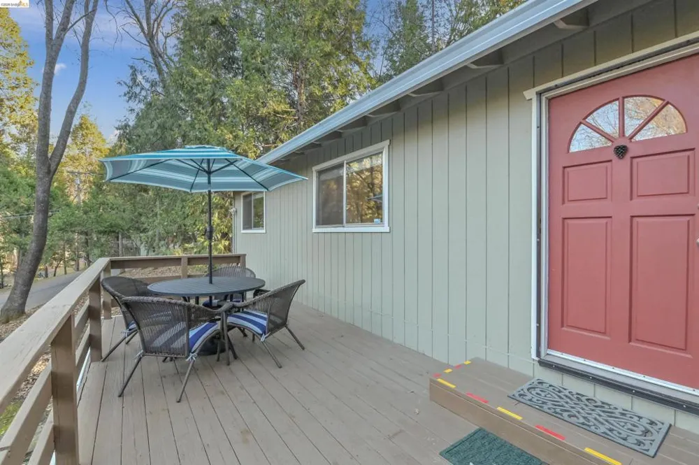 21410 Green Meadow Lane Sonora, CA 95370