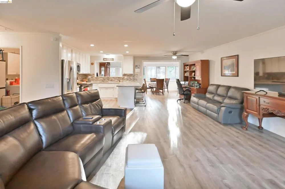 21410 Green Meadow Lane Sonora, CA 95370
