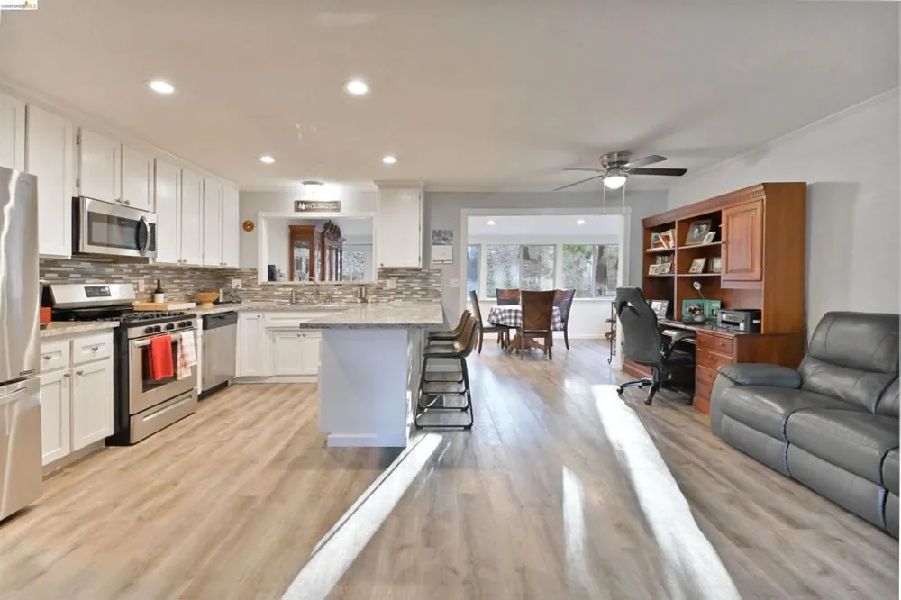 21410 Green Meadow Lane Sonora, CA 95370