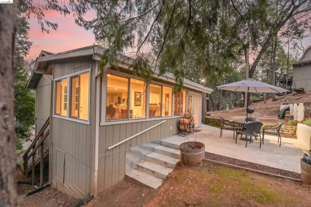 21410 Green Meadow Lane Sonora, CA 95370