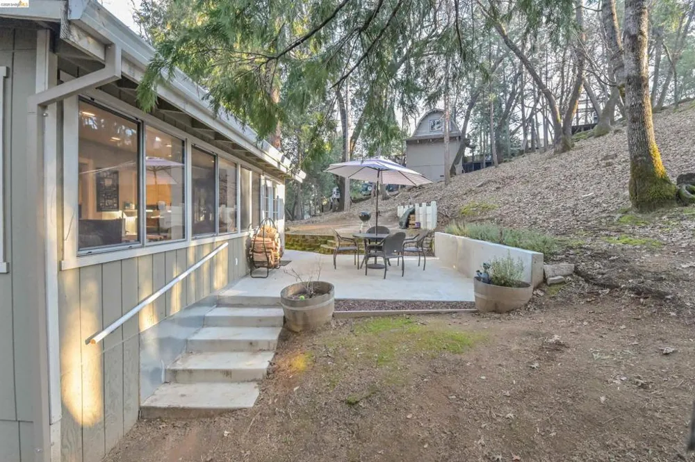 21410 Green Meadow Lane Sonora, CA 95370