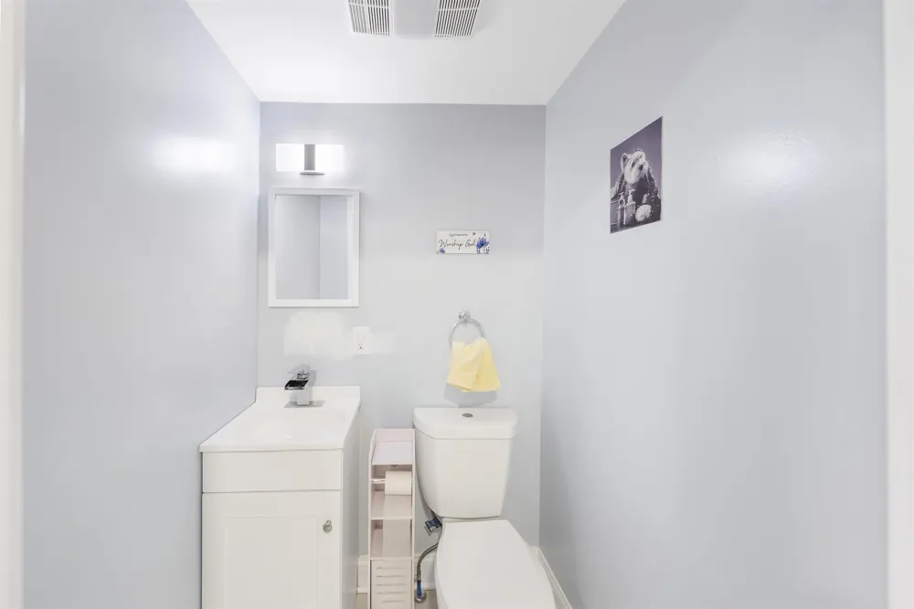61-63 KEER AVE Newark, NJ 07112