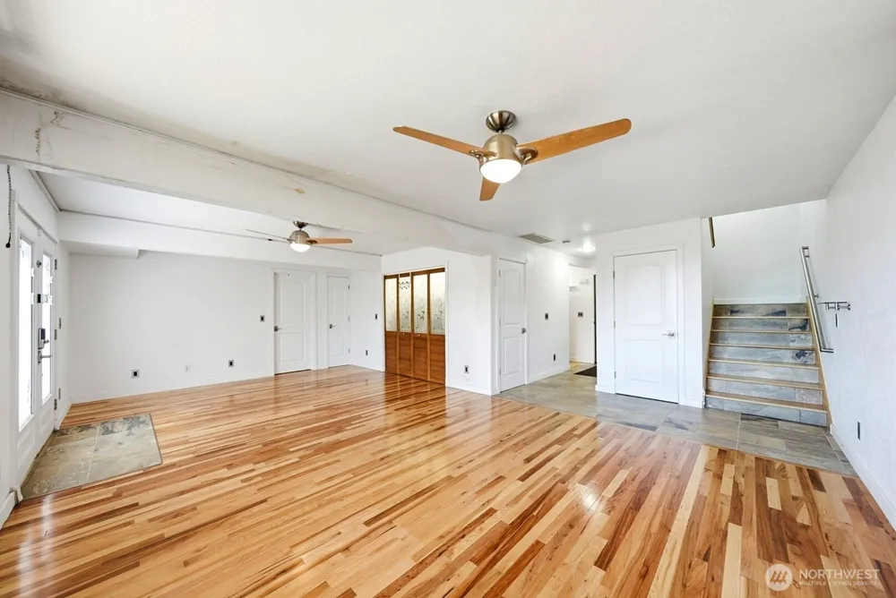 1011 28th Place Renton, WA 98056