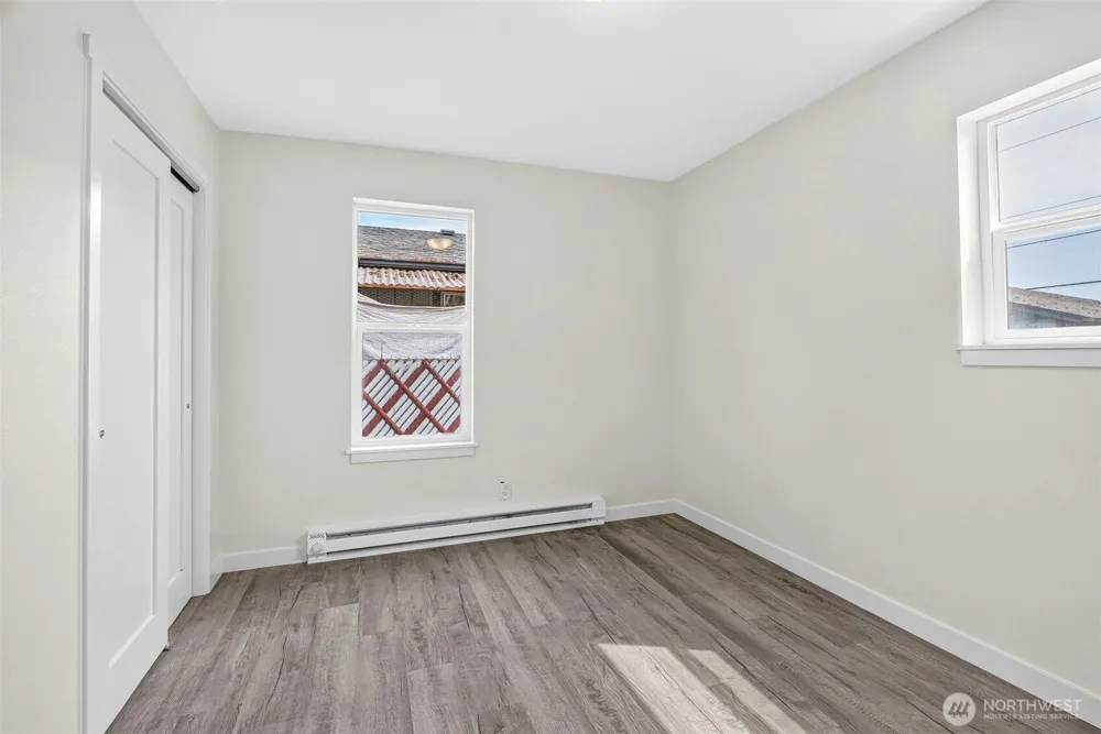 256 28th Avenue Longview, WA 98632