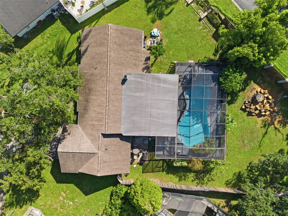 13536 LAKE MAGDALENE DRIVE Tampa, FL 33613