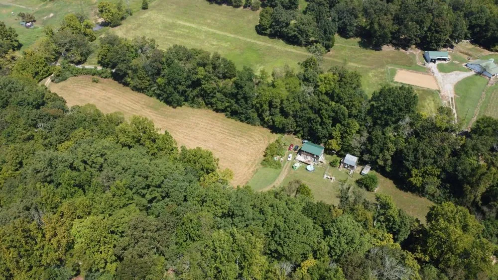 6572 Hassell Creek Rd Lyles, TN 37098