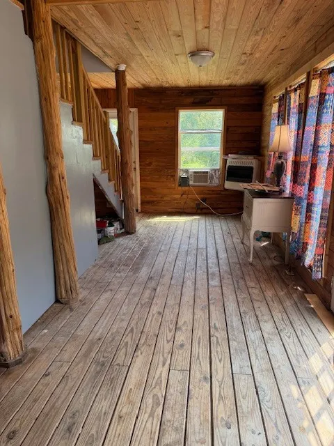 6572 Hassell Creek Rd Lyles, TN 37098
