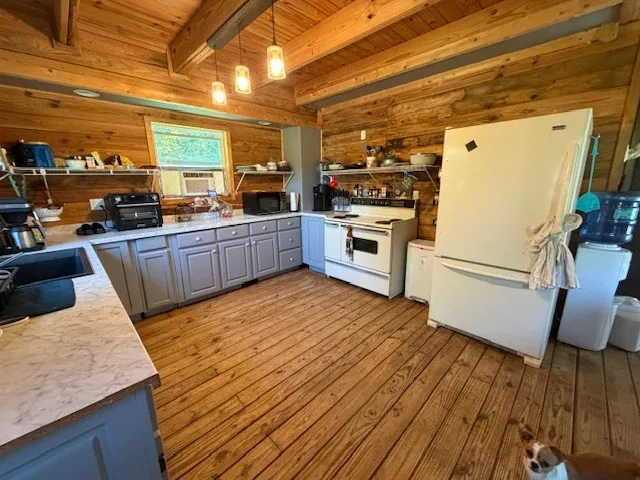 6572 Hassell Creek Rd Lyles, TN 37098