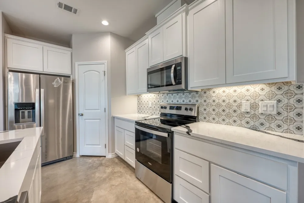 1516 Stonecrests Drive Granite Shoals, TX 78654