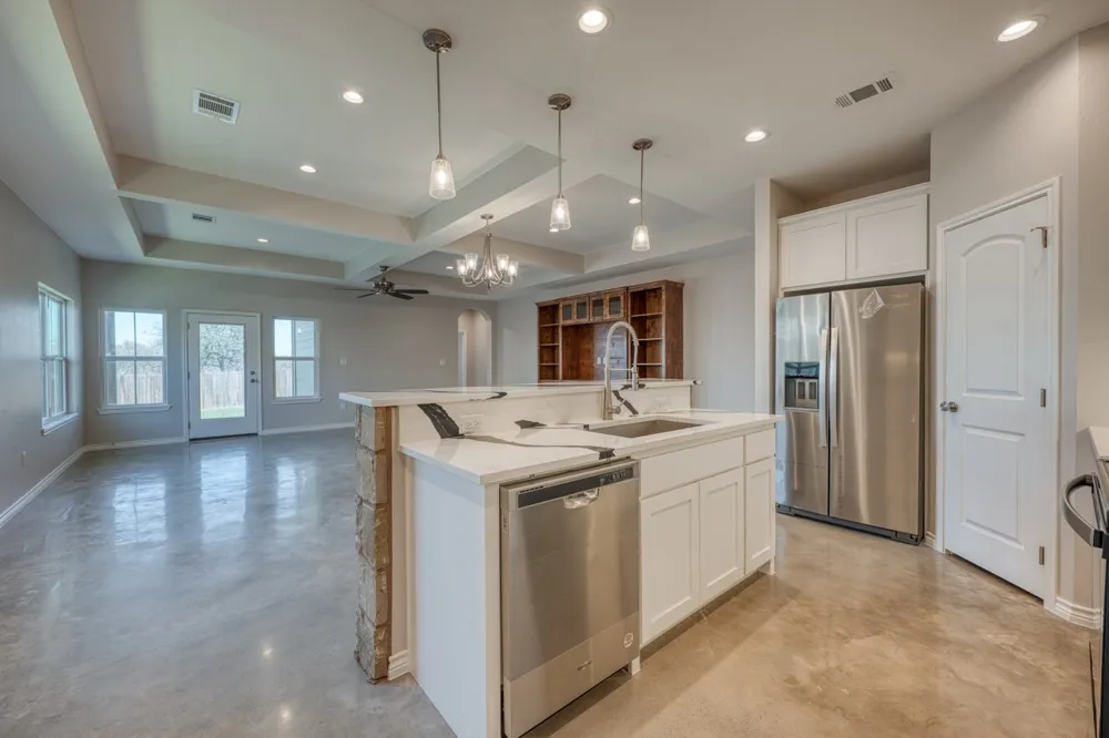 1516 Stonecrests Drive Granite Shoals, TX 78654