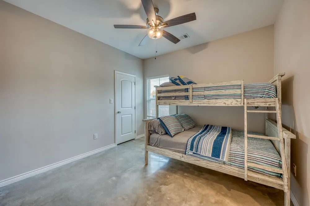 1516 Stonecrests Drive Granite Shoals, TX 78654