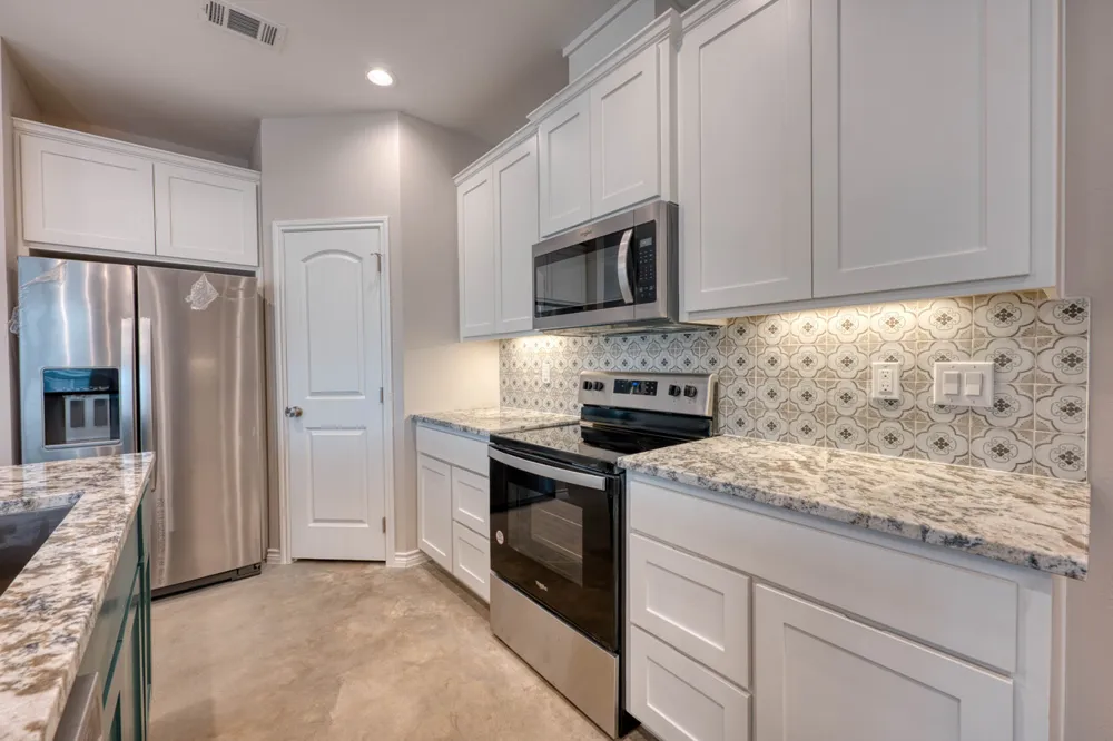 1516 Stonecrests Drive Granite Shoals, TX 78654