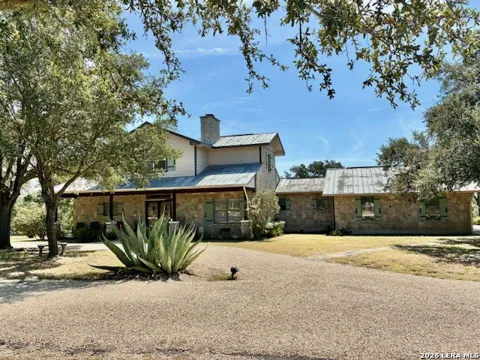 1348 LIVE OAK RDG