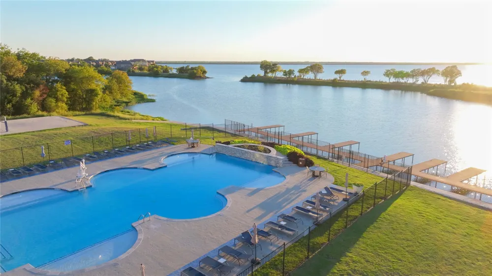 3815 Majesty Court Heath, TX 75126