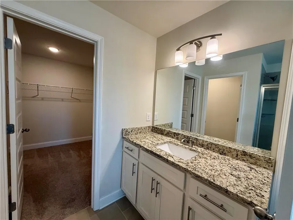3811 Brookburn Park Gainesville, GA 30506