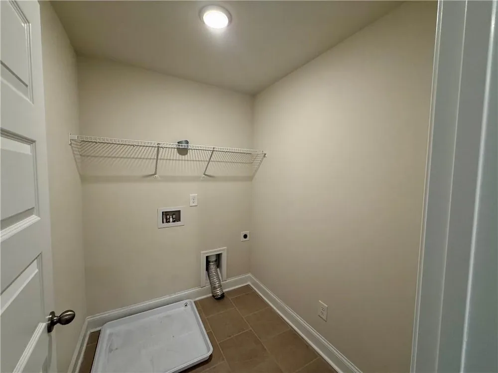 3811 Brookburn Park Gainesville, GA 30506
