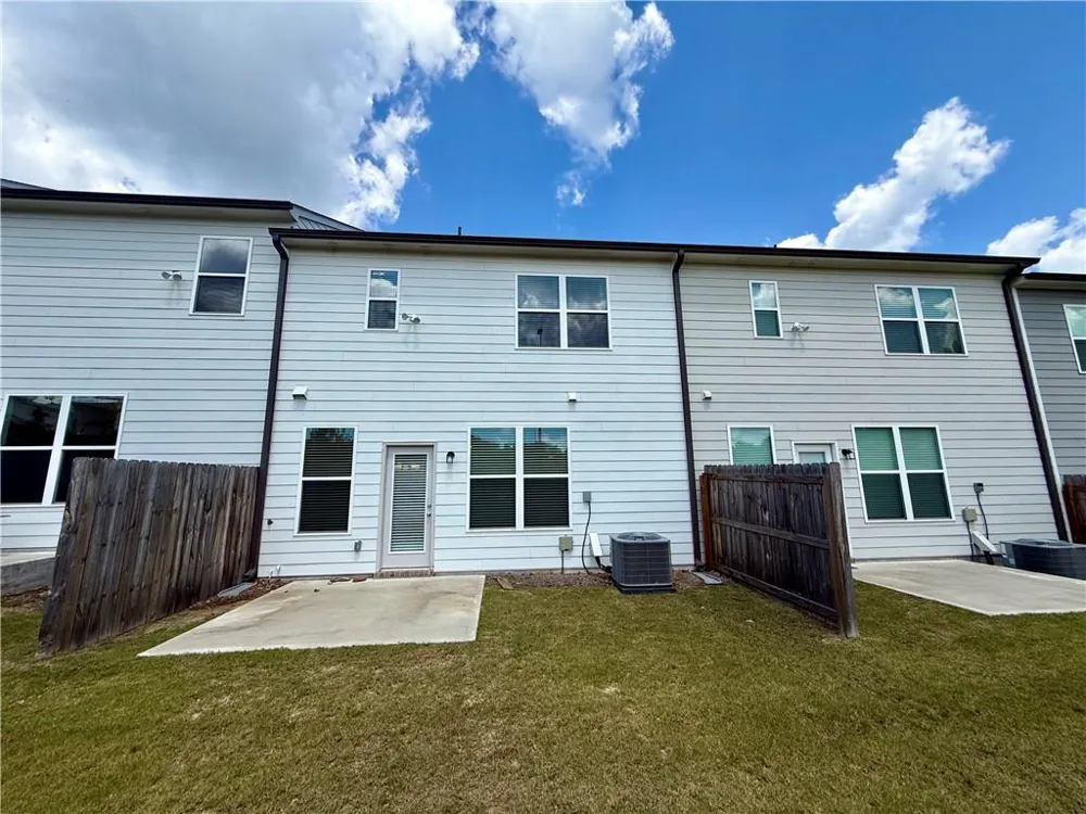 3811 Brookburn Park Gainesville, GA 30506