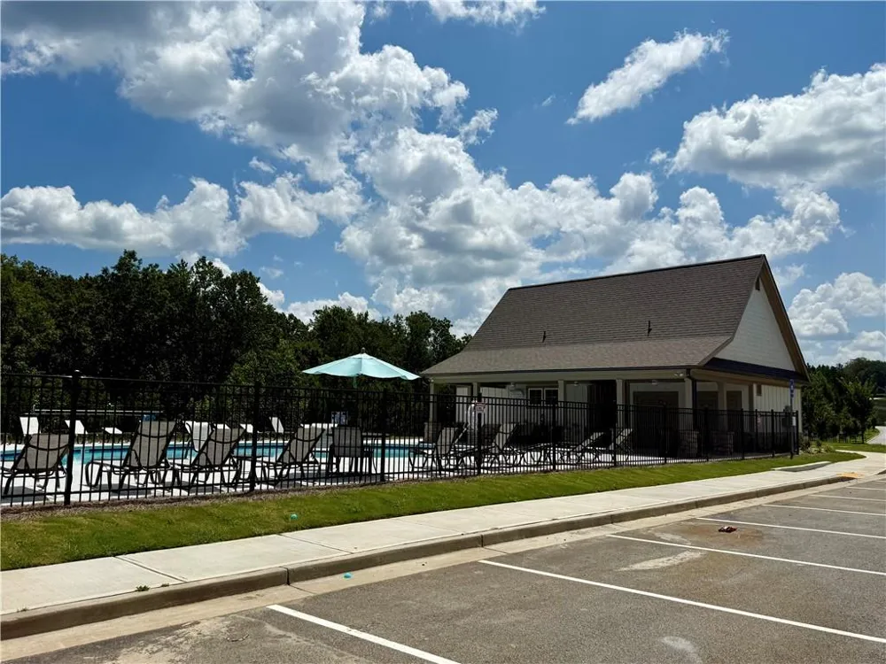 3811 Brookburn Park Gainesville, GA 30506
