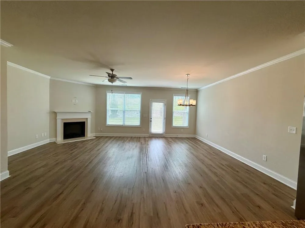 3811 Brookburn Park Gainesville, GA 30506