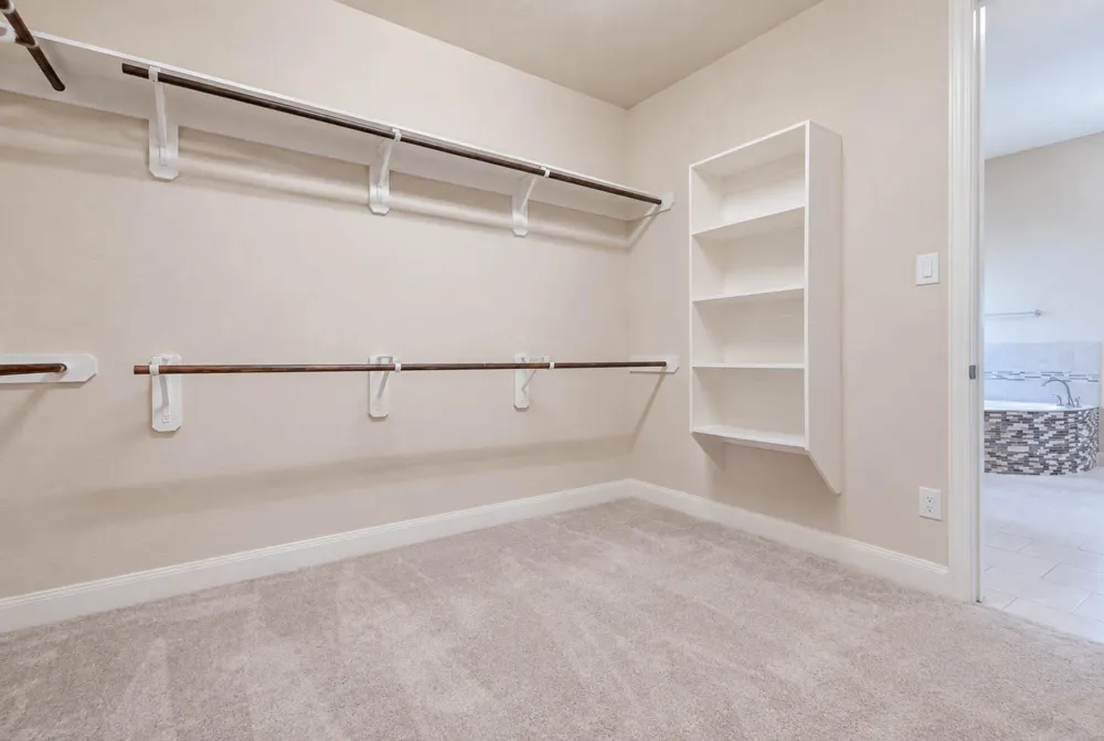 5303 Mesquite Willow Lane Rosharon, TX 77583