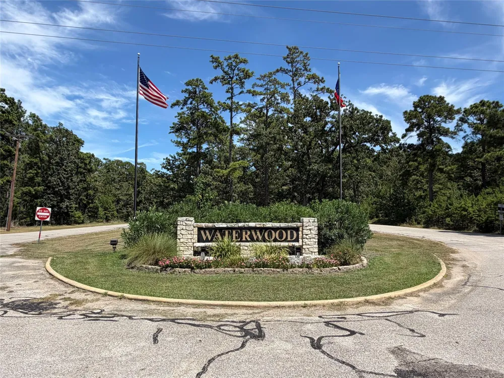 Doral Drive Huntsville, TX 77320