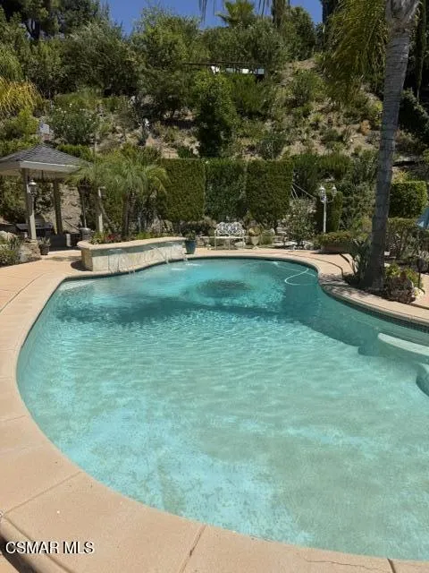 4130 Towhee Drive Calabasas, CA 91302