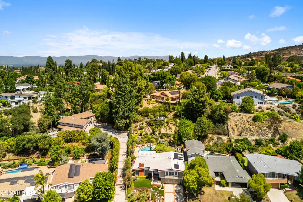 4130 Towhee Drive Calabasas, CA 91302
