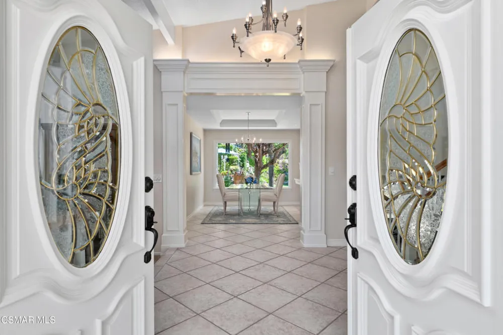 4130 Towhee Drive Calabasas, CA 91302