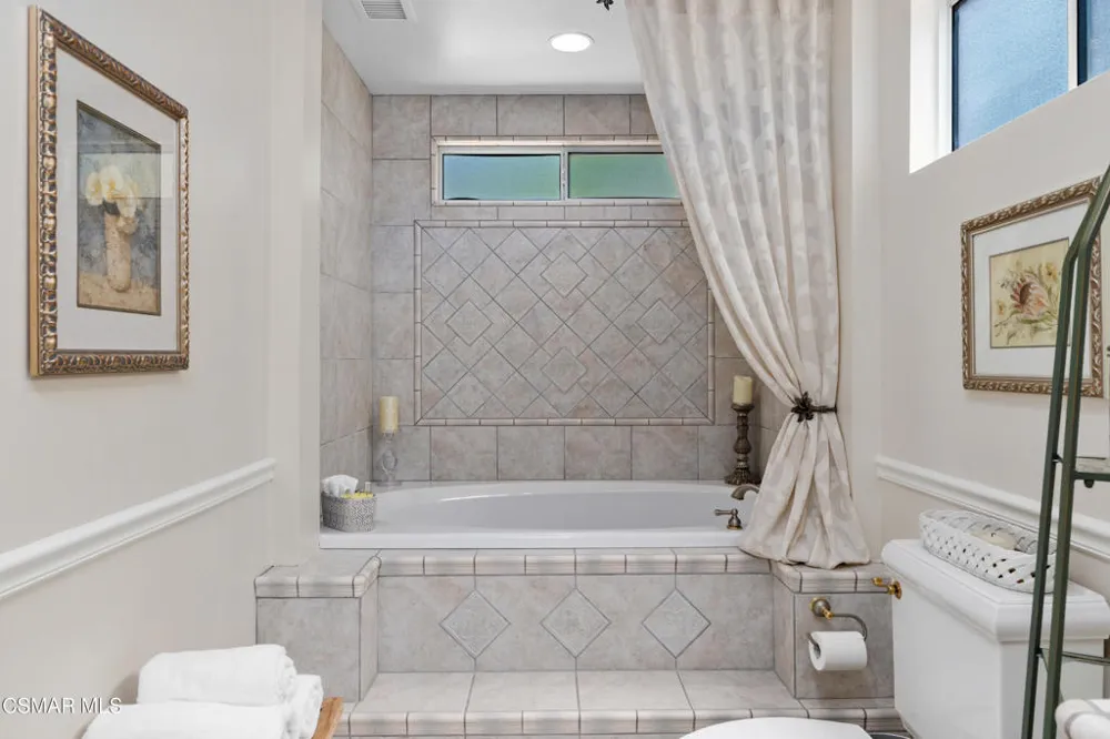 4130 Towhee Drive Calabasas, CA 91302