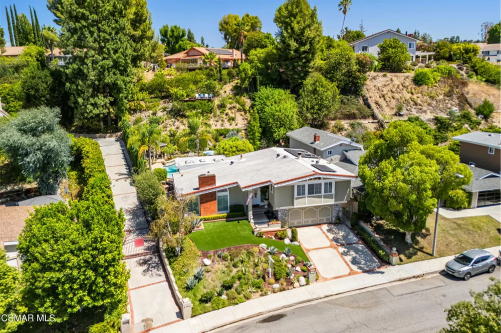 4130 Towhee Drive Calabasas, CA 91302