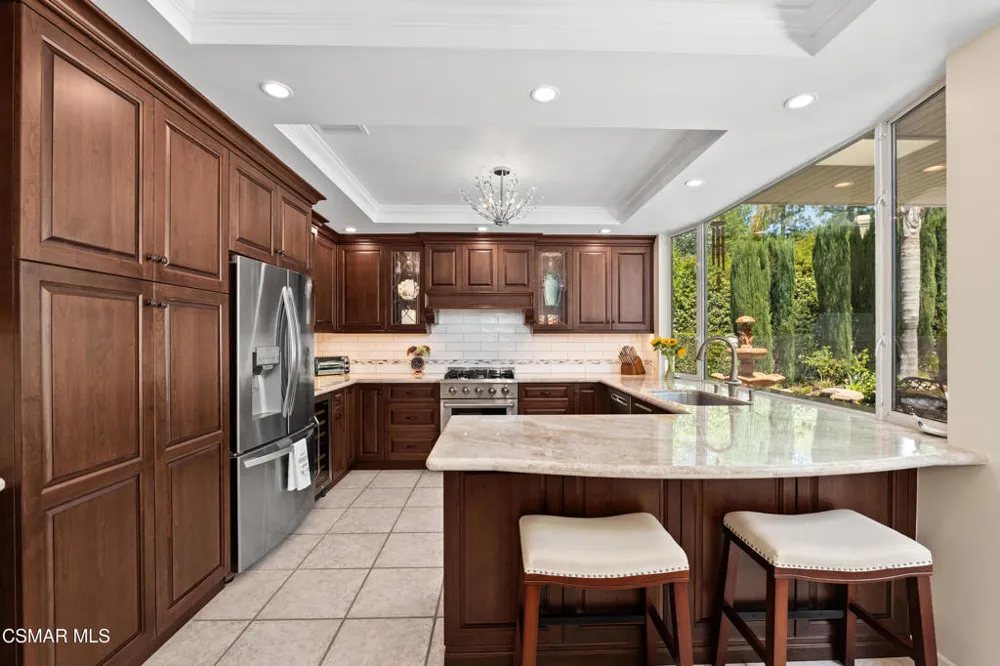 4130 Towhee Drive Calabasas, CA 91302