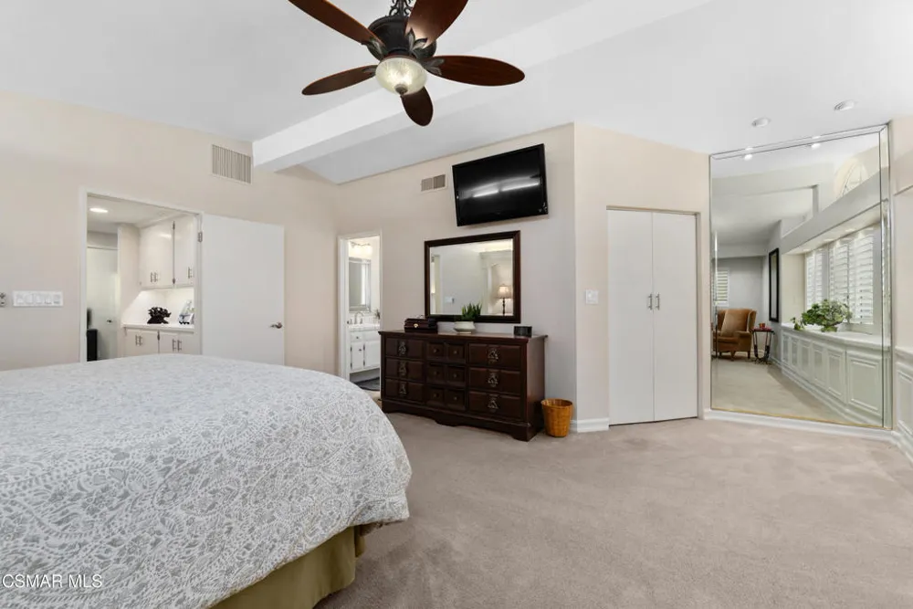 4130 Towhee Drive Calabasas, CA 91302