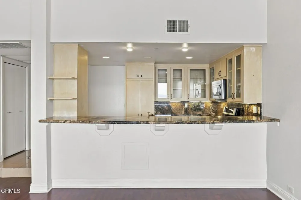 15515 W Sunset Boulevard #504 Pacific Palisades, CA 90272