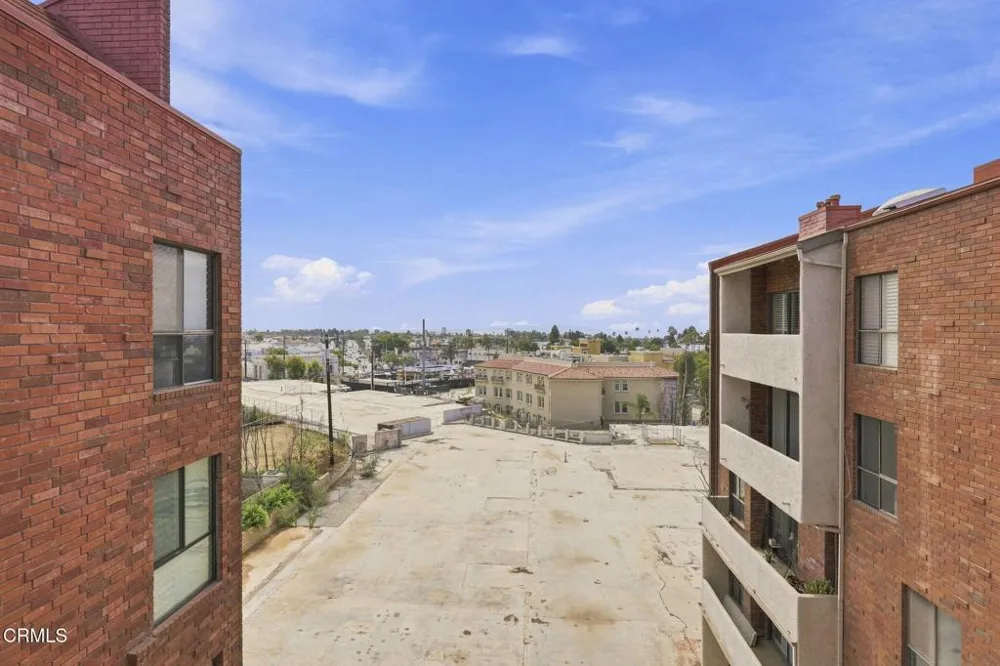 15515 W Sunset Boulevard #504 Pacific Palisades, CA 90272