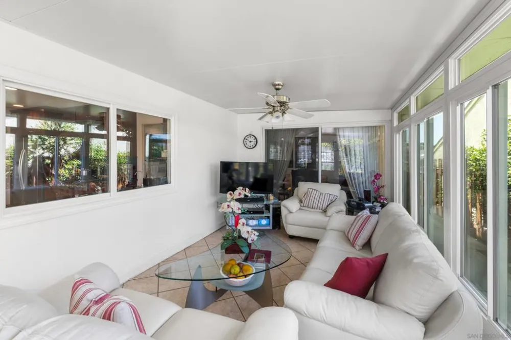 6623 Hemingway Dr San Diego, CA 92120